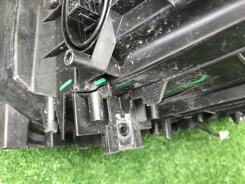 Фара правая BMW 3er F30 F31 (2011-2016) ксенон