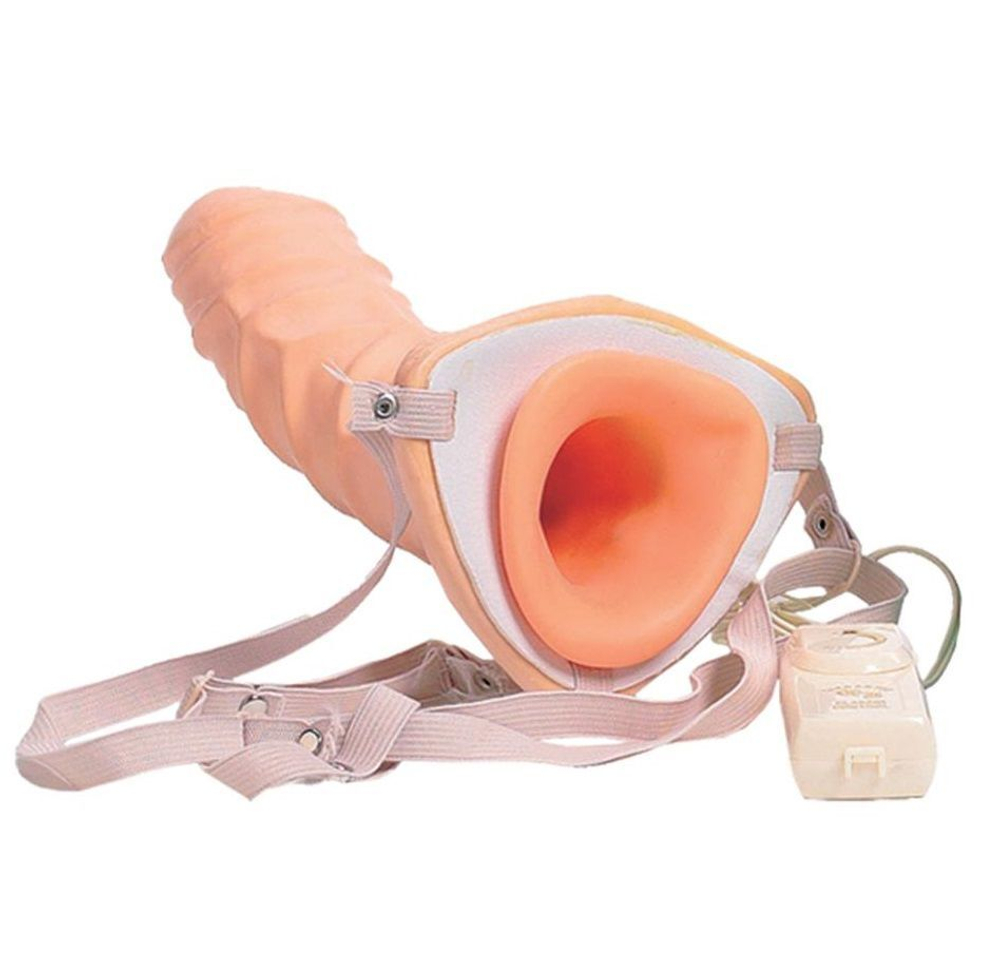 Фаллопротез на ремнях телесного цвета с вибрацией - 17 см. (Цвет: телесный)