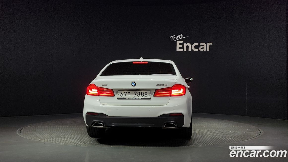 BMW 5 Series (G30) 520d xDrive M Sports Plus (08.2019)