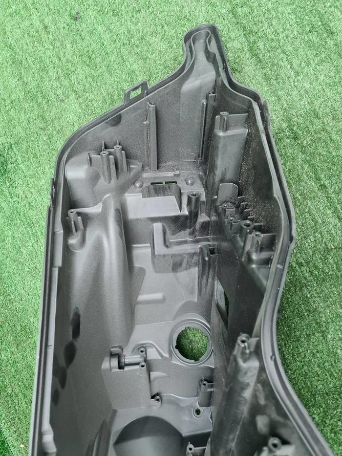 Корпус фары правый Range Rover Sport 2 L494 17-22