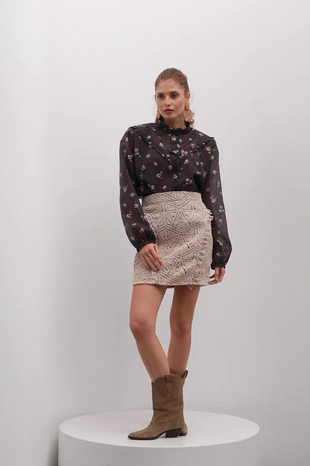 Блейзер из шелкового батиста на пуговицах