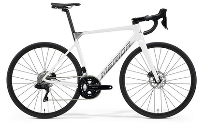 Шоссейный велосипед Merida Scultura 6000 105 Di2 (2023)