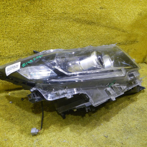 Битая Фара правая Toyota Land Cruiser Prado 150 (2017-н.в.) LED