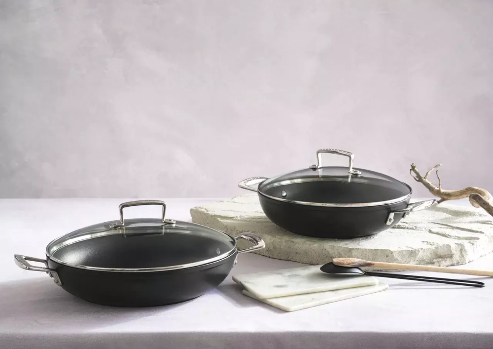 Le Creuset - Сковорода PRO с антипригарным покрытием 26см с крышкой / артикул   51107260010502  / GTIN 630870272834