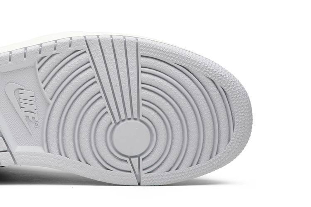 Кроссовки Jordan Air Jordan 1 Retro High Og "Neutral Grey"