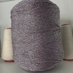 STOCK - LUREX; меринос, люрекс, п/а; 200м/100гр; цвет: шнурок из серебристого люрекса вокруг бордовой нити