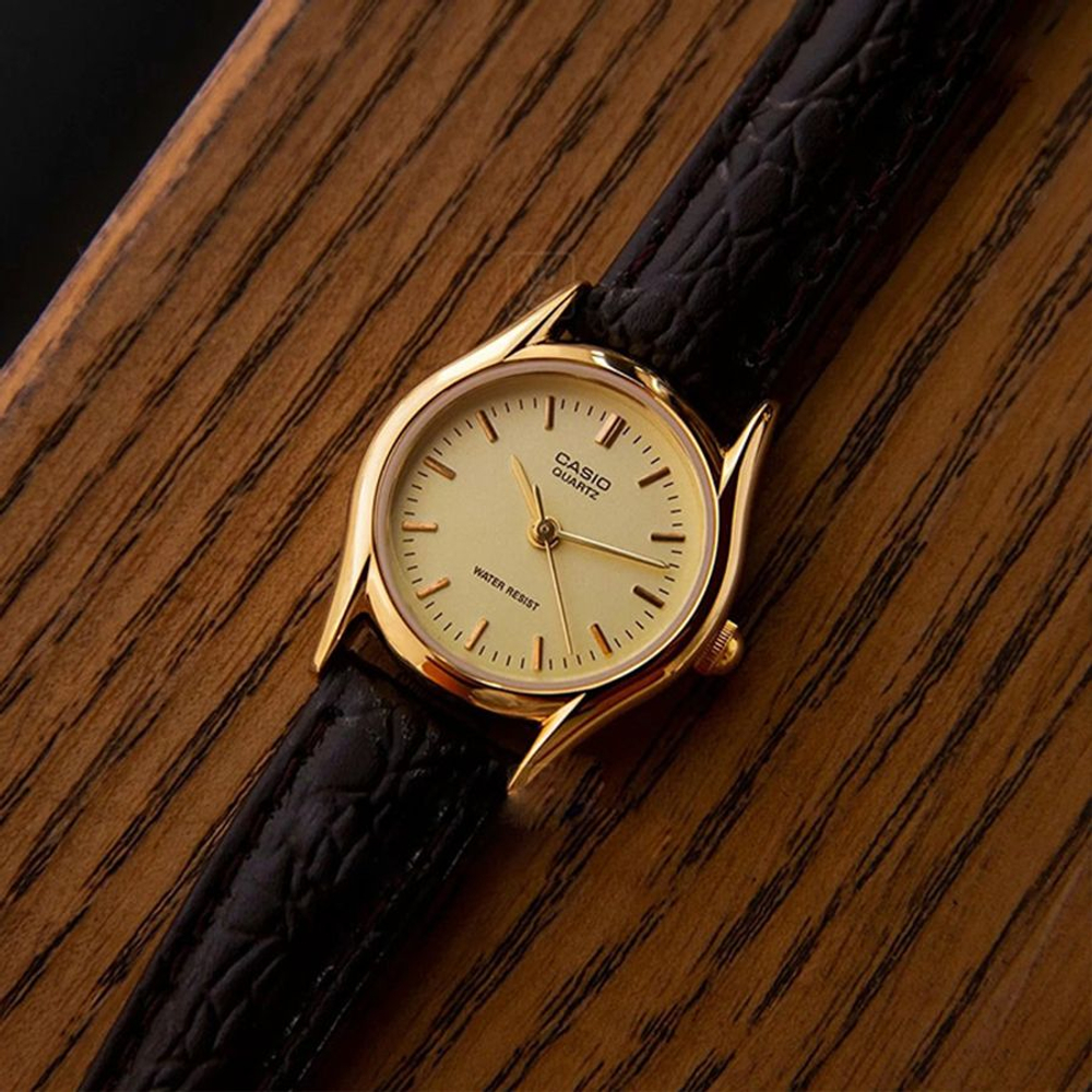 Женские наручные часы Casio Vintage LTP-1094Q-9A