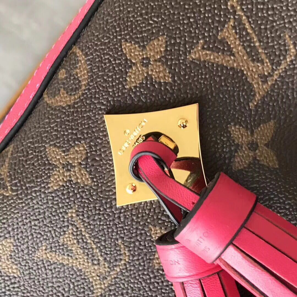 Louis Vuitton Saintonge