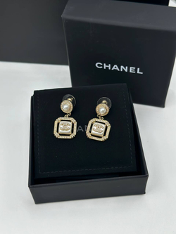 Серьги CHANEL