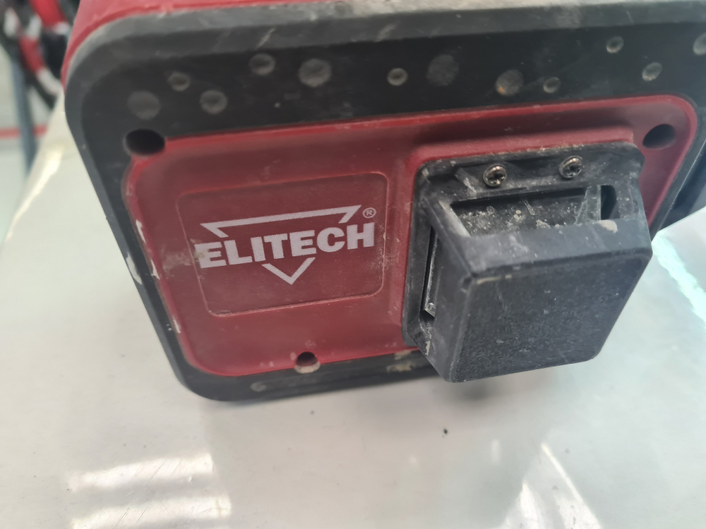 Ремонт аккумулятора нивелира Elitech 2x18650 3.7V