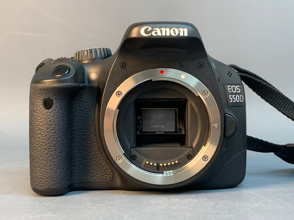Canon EOS 550D 5000 кадров пробега