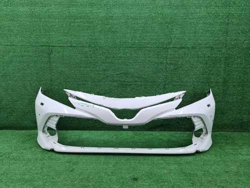 Бампер передний Toyota Camry 8 XV70 (2017-2021)