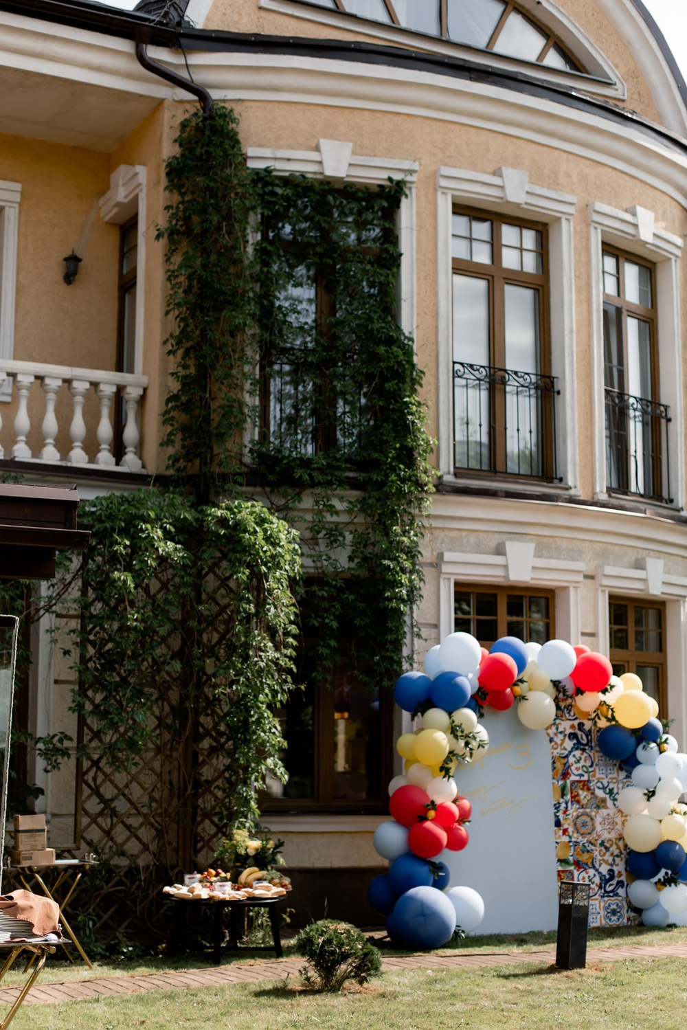 Dolce & Gabbana Party