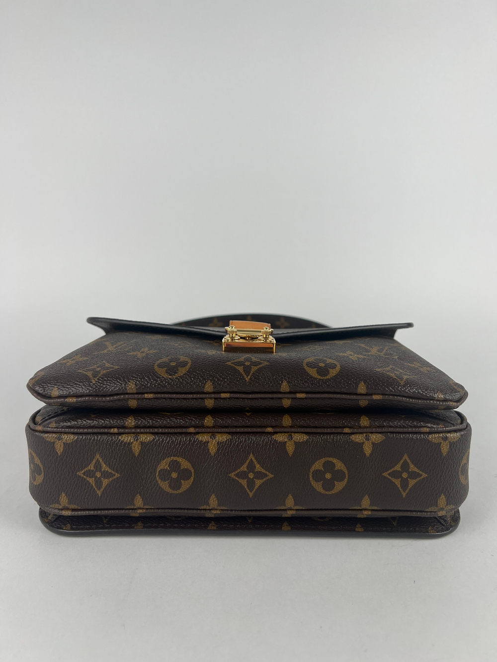 Сумка Louis Vuitton Pochette Metis