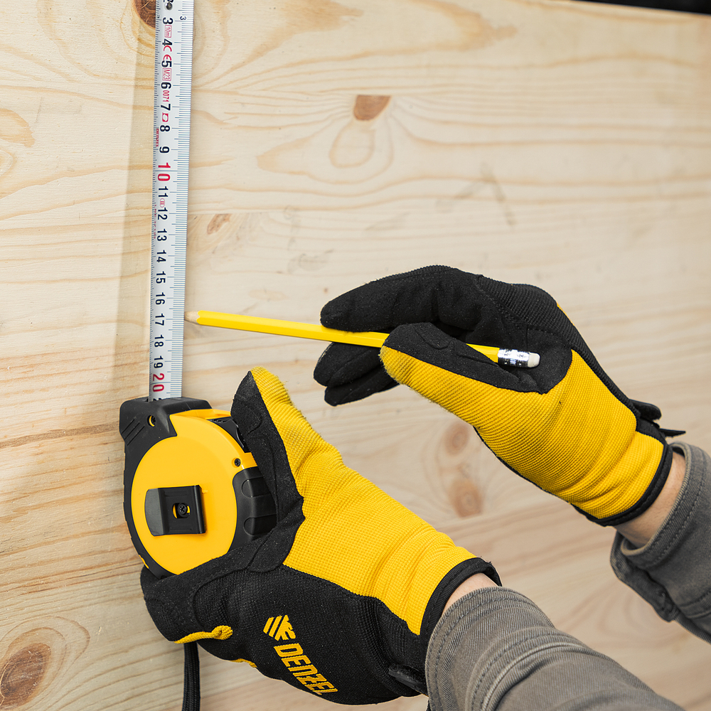 Рулетка 10м х 25мм, двухкомп. корпус, кнопка-пауза Denzel