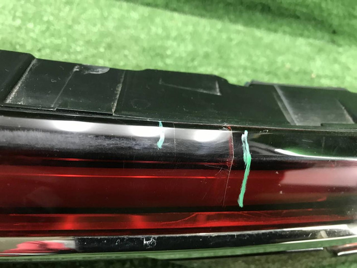 Фонарь крышки багажника Geely Monjaro (2021-н.в.)