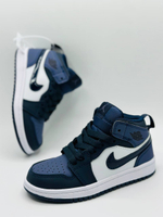 Кроссовки для мальчиков Nike Air Jordan