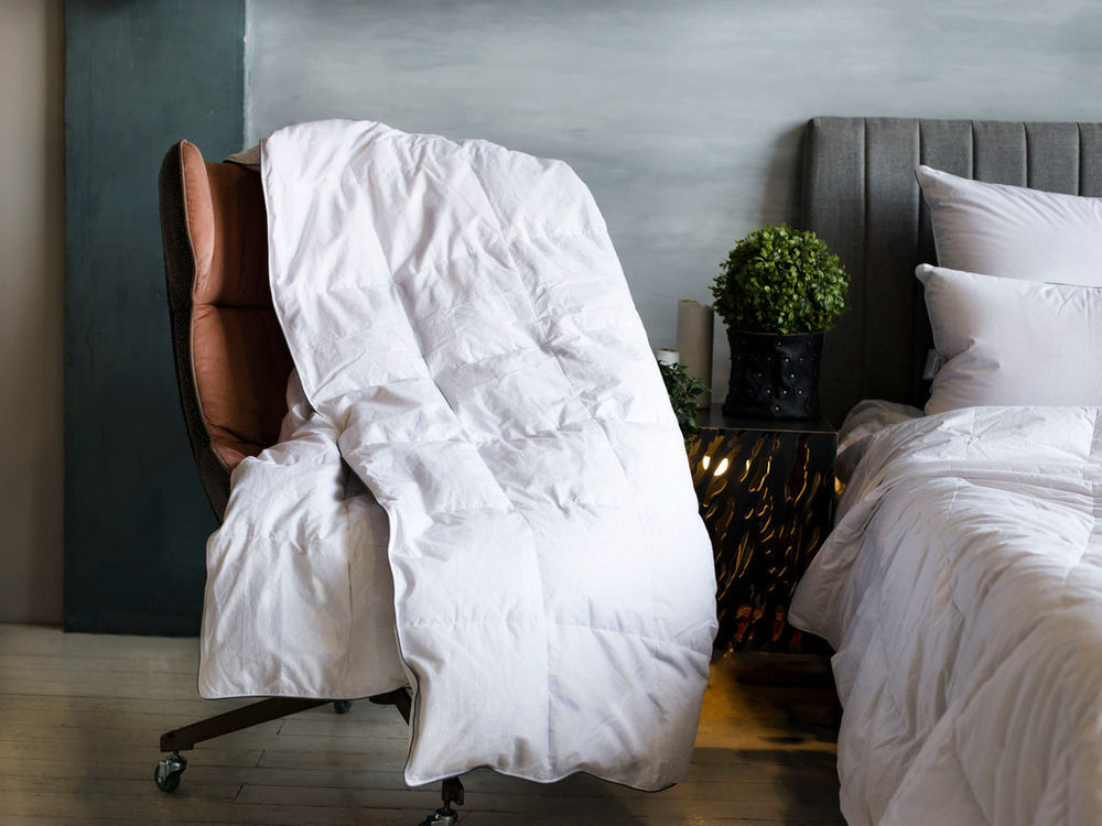 Одеяло всесезонное 140х205 German Grass Gray Familie Down