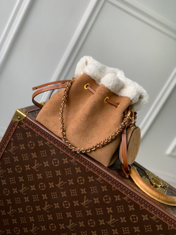 Louis Vuitton Bella
