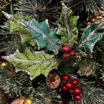 Веточка падуба с ягодами 29 см