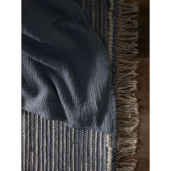 Покрывало двухстороннее из многослойного муслина джинсово-синего цвета из коллекции essential, 180х250 см