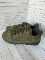 Кроссовки Taveler / олива