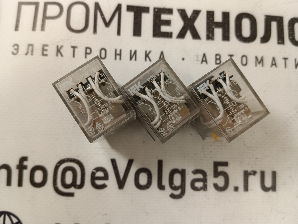 Реле времени IEK РЭК 78/4 б/у