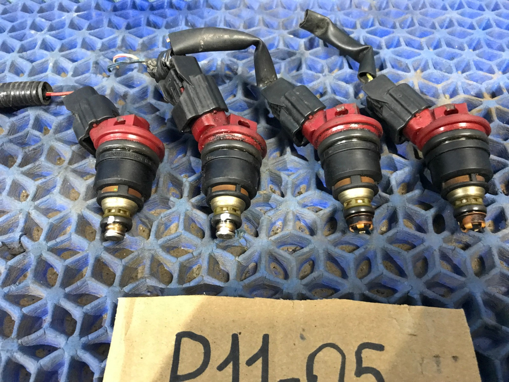 Форсунка топливная NISSAN PRIMERA 1999