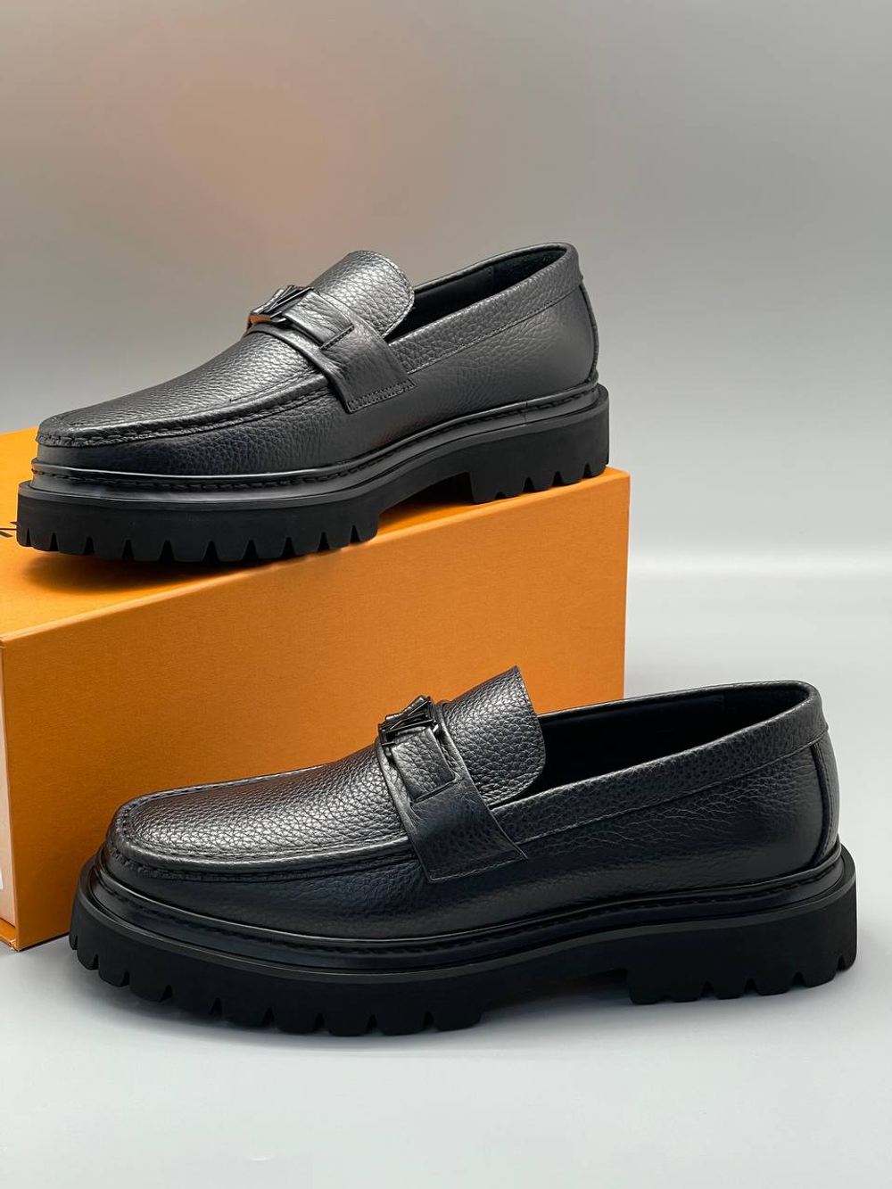 Лоферы Louis Vuitton