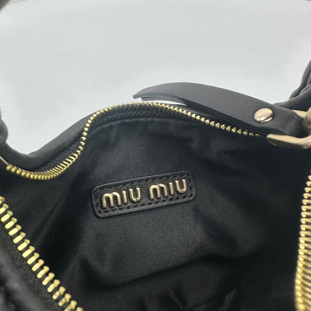 Miu Miu Wander Hobo Bag 17 cm