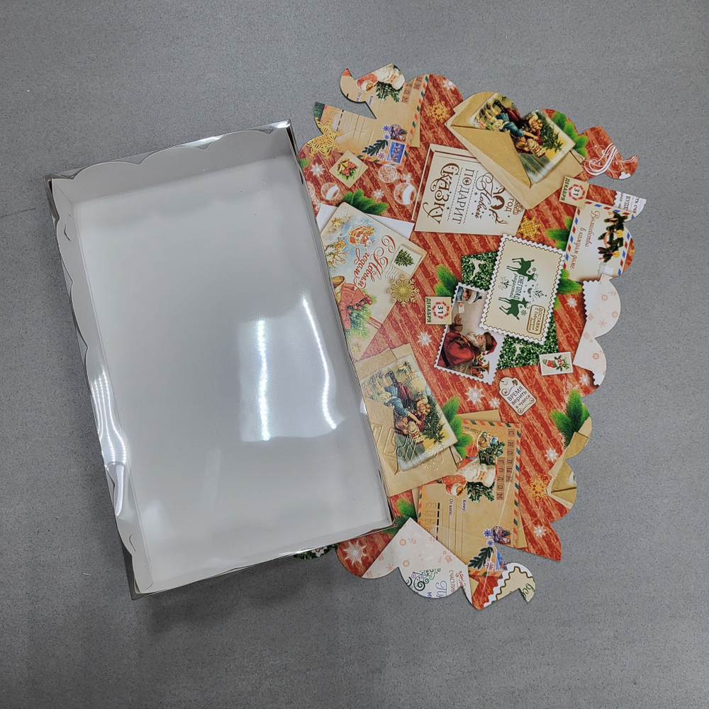 Коробка 20*12*3,5 см Новогодние открытки