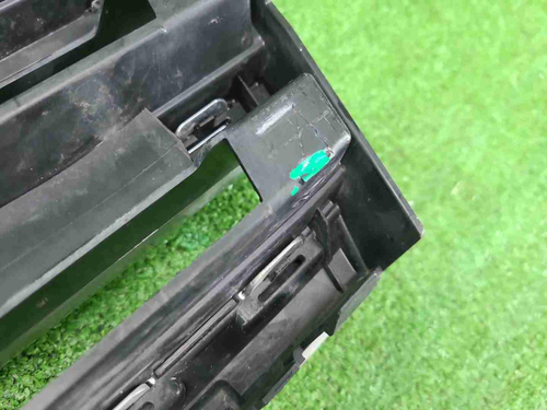 Решетка радиатора VW Touareg 3 (2018-2023)