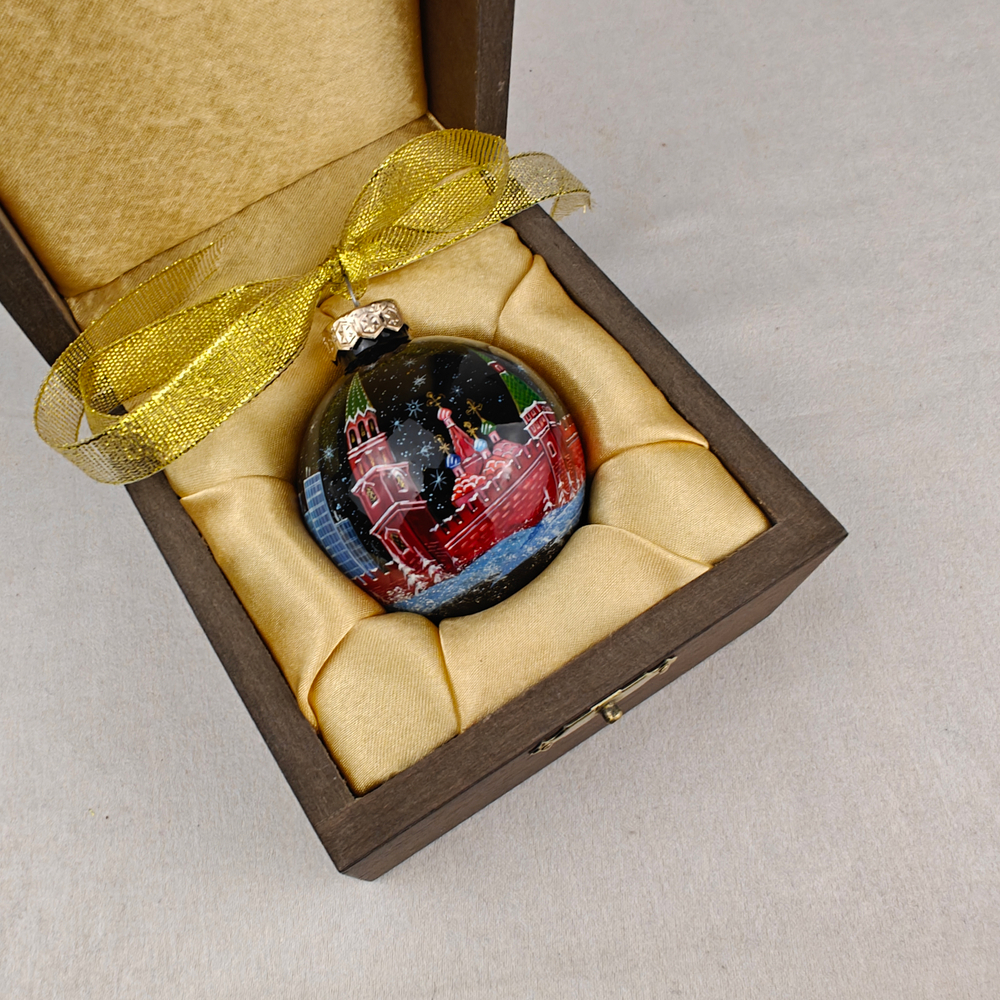 Шар новогодний с ручной росписью Палех "Москва" в футляре