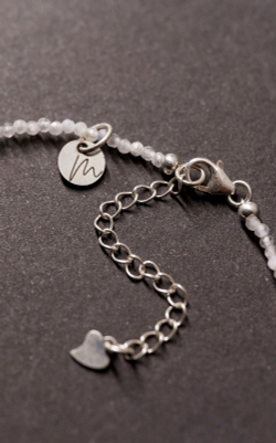 ХХХ Браслет на ногу "Memo about Mindfulness" из лабрадорита, на замочке серебро 925