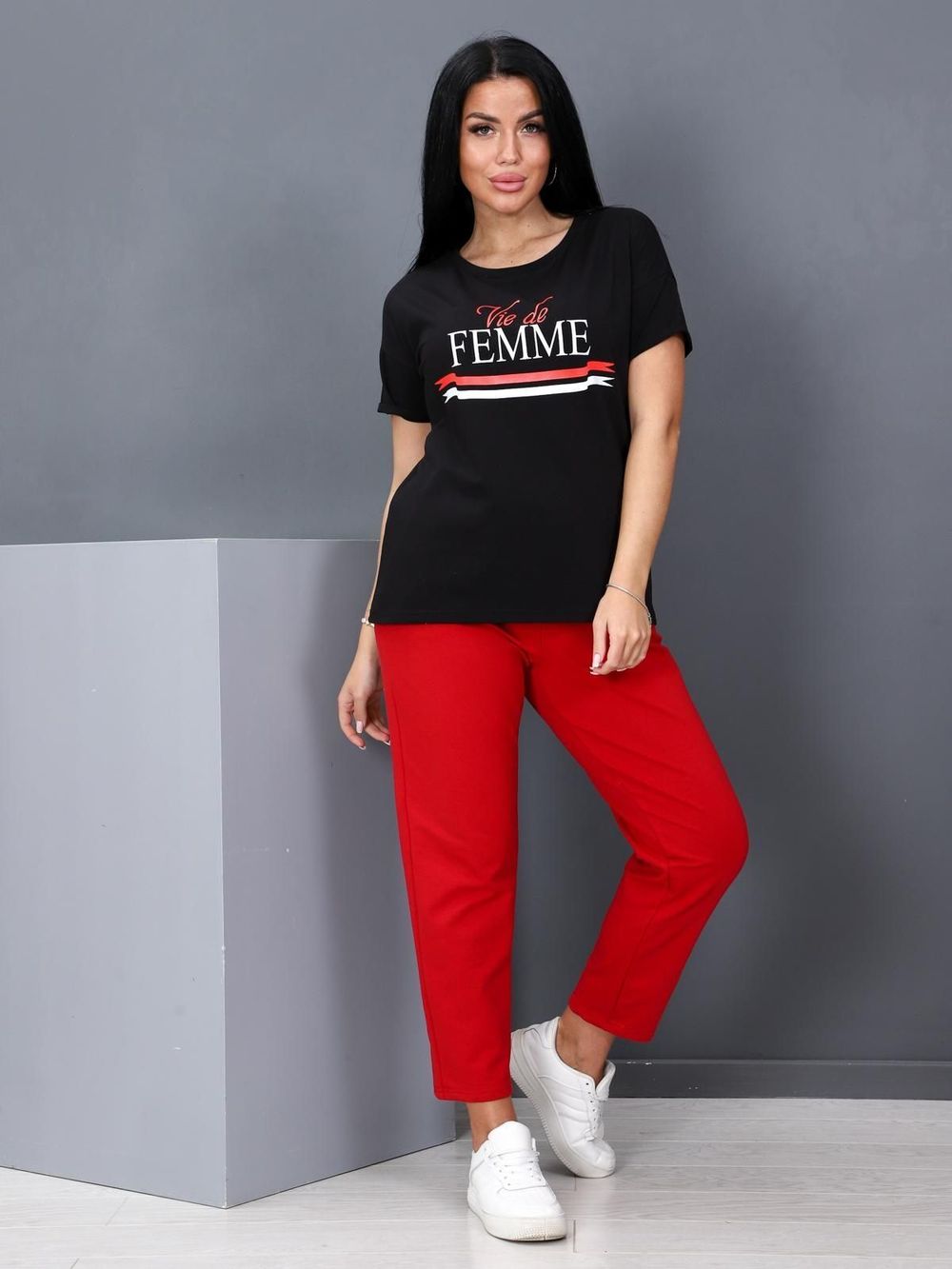 Рене - костюм красный Iv-capriz (Акция)