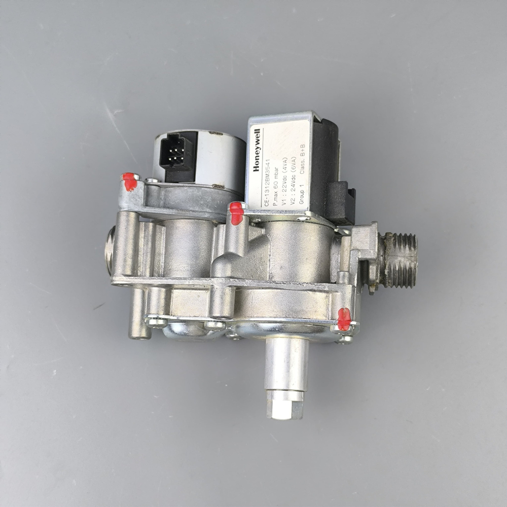 Б/У Газовый клапан Honeywell VK8525M 1510 для котлов PROTHERM Леопард, Рысь, Тигр, Saunier Duval арт. 0020035639, S1071400 