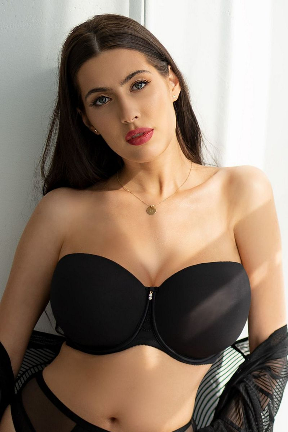 FORTUNA COMFORT BLACK Balkonettemhm Бюст KRIS LINE