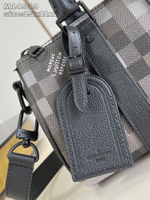 Louis Vuitton Keepall 25