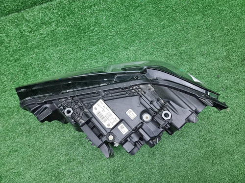 Фара правая BMW 5er G30 (2020-2023) LED