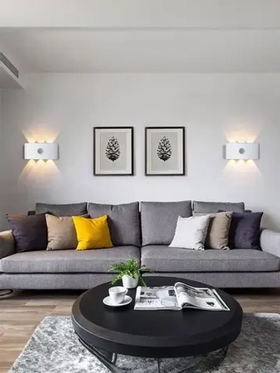 Светильник бра настенный светодиодный уличный с датчиком движения и датчиком освещенности 220в OutFrame 3000K, 6Вт, белый