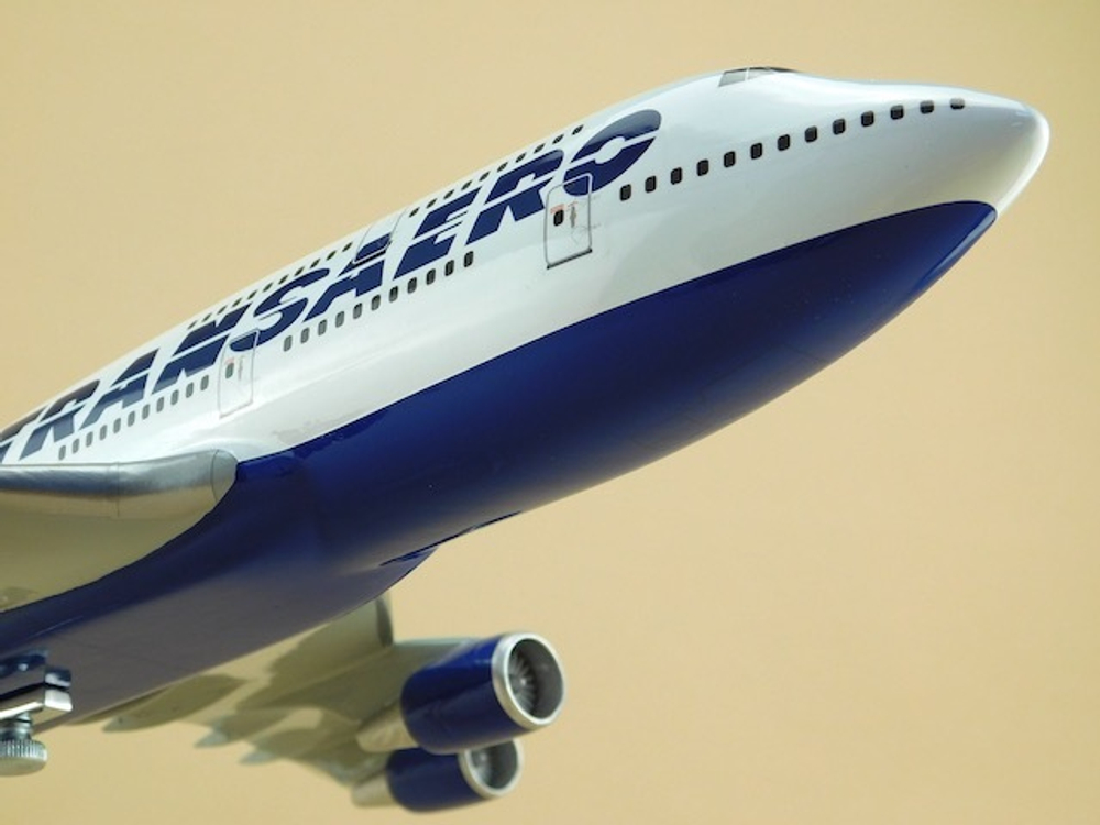 Модель самолета Boeing 747-400 (М1:144, Transaero)