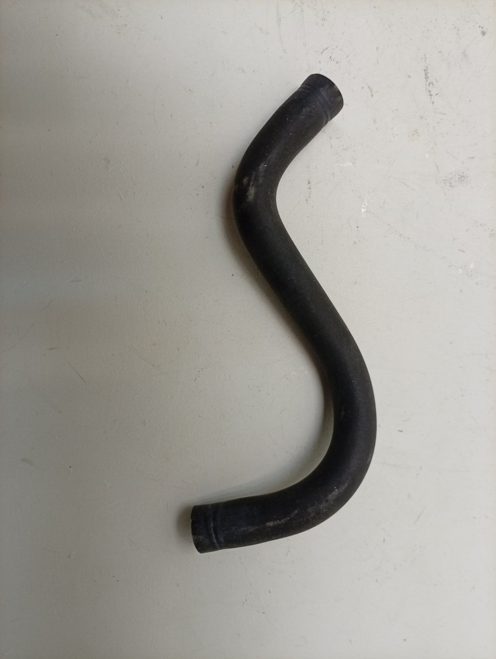 WLK24271OE/04 кт30 Патрубок от КЭНа в дозатор для стиральных машин Bosch 9001042350 б/у