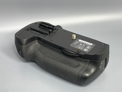Nikon MB-D14