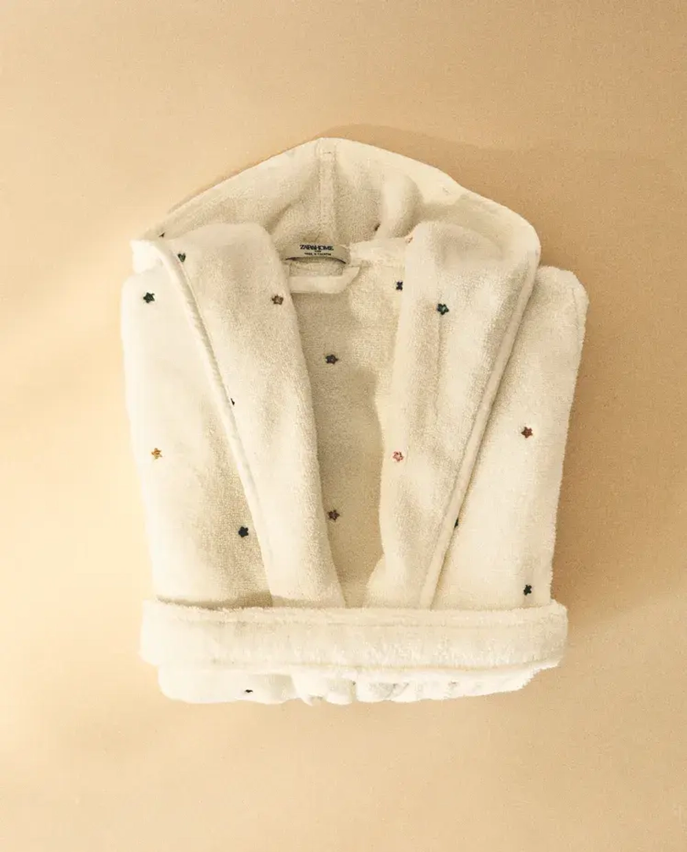 ZARA HOME ДЕТСКИЙ БАННЫЙ ХАЛАТ С ПРИНТОМ «ЗВЕЗДЫ», ЖЕЛТОВАТО-БЕЛЫЙ