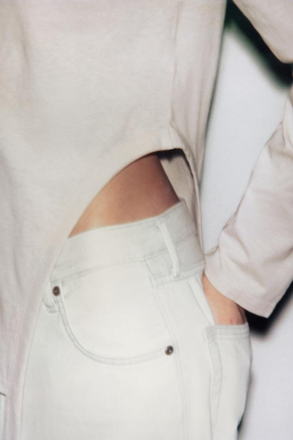 ZARA ФУТБОЛКА АСИММЕТРИЧНОГО КРОЯ В СТИЛЕ РУСТИК, ЛИНЯЛЫЙ РОЗОВЫЙ