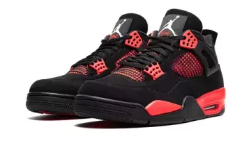 Кроссовки Nike Air Jordan 4 "Red Thunder"