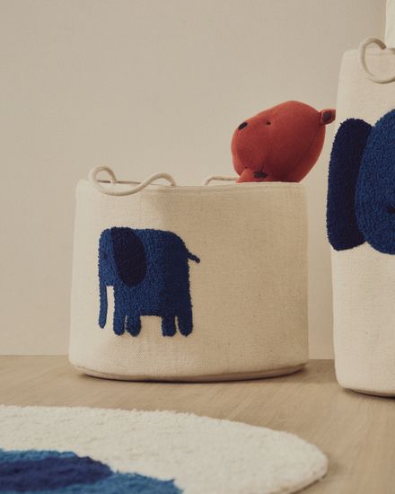 Корзина из хлопка Tandani бежевого цвета с синим слоном 30 см