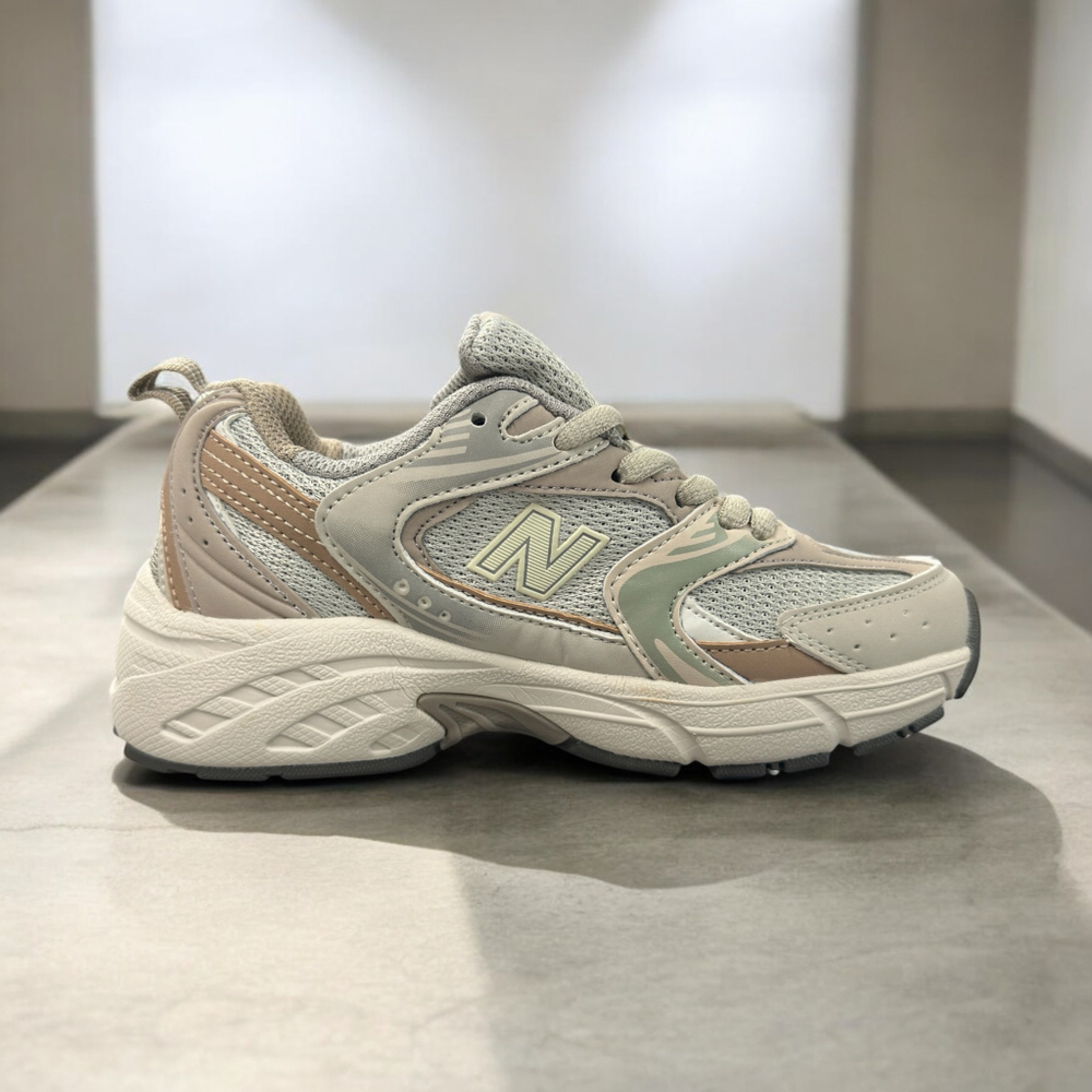 New Balance 530 Kids • Beige Cream