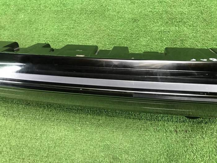 Фонарь крышки багажника Lixiang L9 (2022-н.в.)