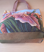 Гобеленовая сумка Ирисы (39х39х12)